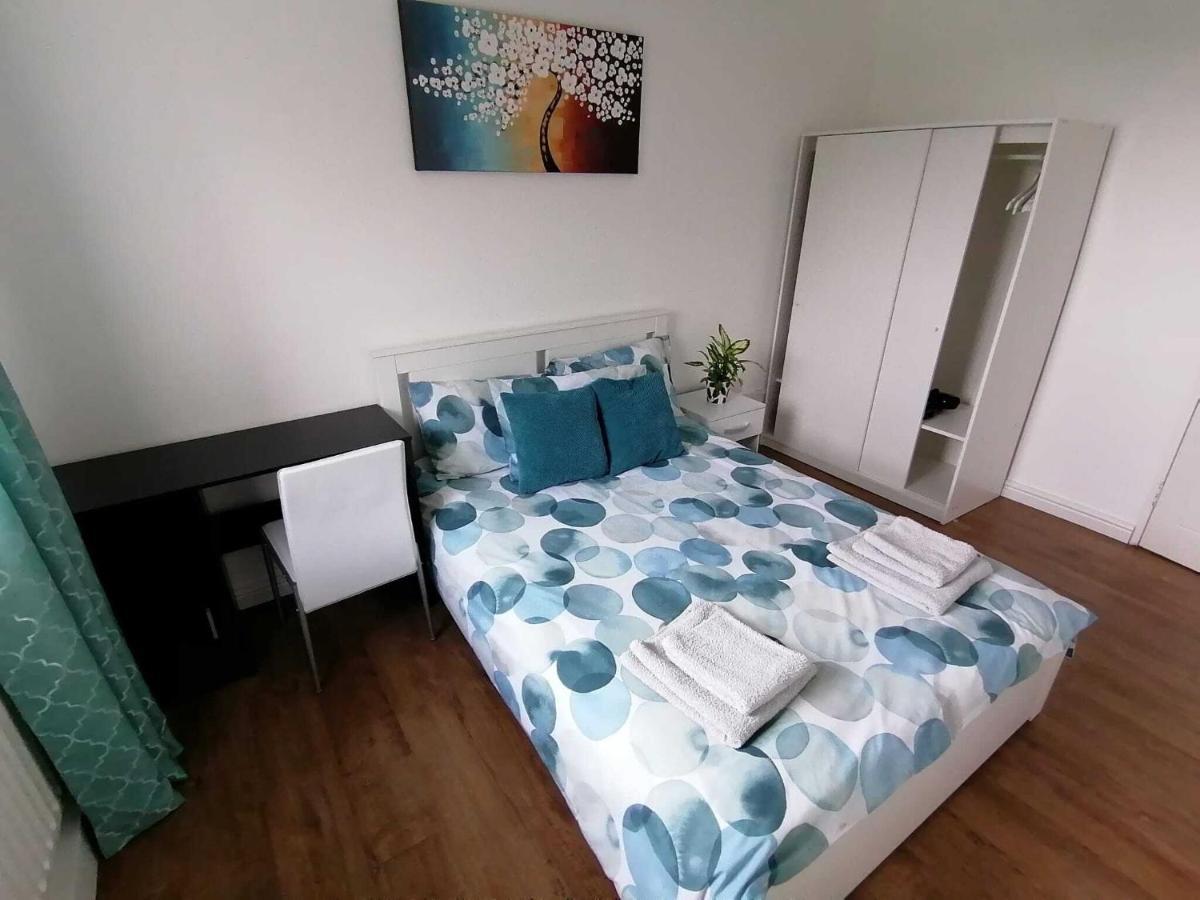 White City Apartment, Your London Stay エクステリア 写真